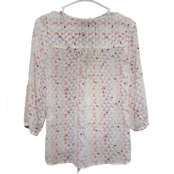 Maurices Women's Blouse Size Small White with Colorful Triangle Pattern - Picture 3 of 14